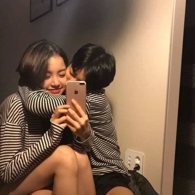 爱上你是我唯一的心情(青春文艺范呆萌情侣头像合照)