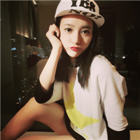 失恋算什么我又没受伤(阳光自信女孩的抖阴个性头像)