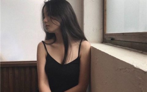 我爱你这件小事情(女生微微性感可爱头像)