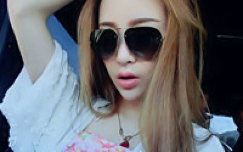 在你手里只剩下恋爱的回忆(唯美女生头像最新版的)