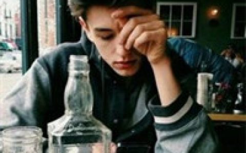 属于你的我不给别人(酷酷的男生头像精选)