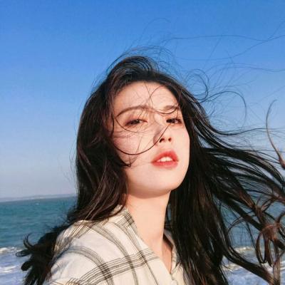 想和你在海边看日出(青春可爱的萌妹子头像活泼可爱)