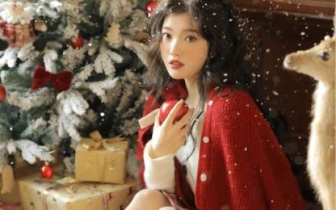我崇拜你像个英雄你宠我像个孩子(真人女生手捧鲜花的头像很唯美)