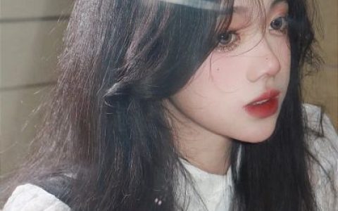 很好看的质感的女生头像(温柔系又不失俏皮的好看的女头)