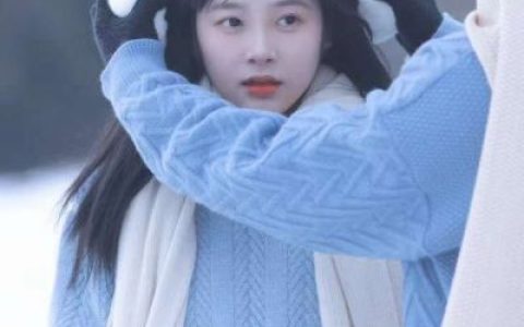 我用漫长岁月把你妥善安放(情侣头像真人超级好看又很火爆)