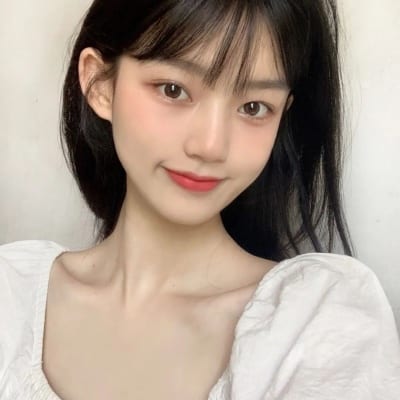 也不是放不下就是不甘心(小清新女生头像简约好看)