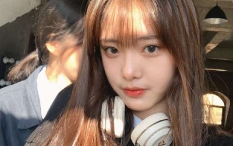 00后最爱的小清新好看女头像(适合女生的头像森系小清新)