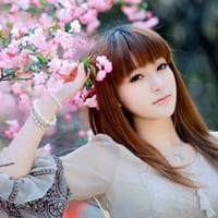 吻着你心就不会疼(清新婉约的抖阴女生头像)