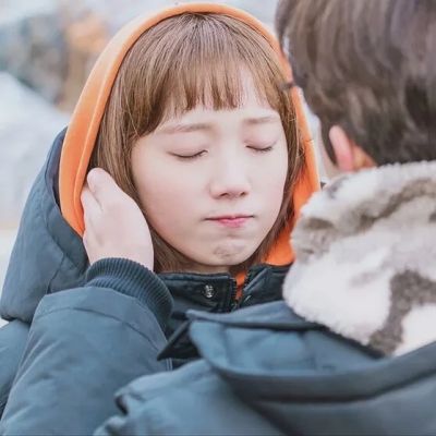 好看幸福的情侣头像一男一女(最新抖阴空间个性情侣头像一对)