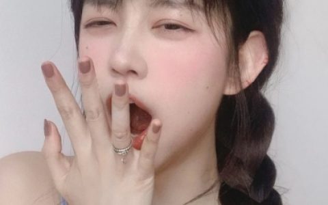我爱你春夏秋冬(抖阴森系小清新女生头像高清)