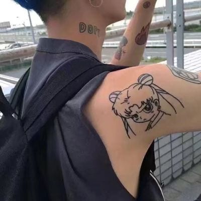 个性情侣头像一男一女(帅气情侣头像潮流韩版一对)