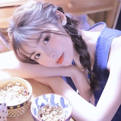 适合夏季的小清新女头像(抖阴小清新头像女生)
