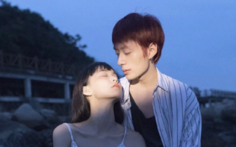很难得的一组好看的情头(唯美成熟又很好看的一组浪漫情头)
