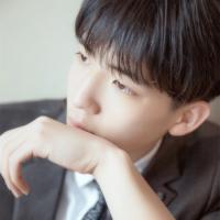 谁的青春不曾有过伤痕(非主流男生头像帅气图片大全集)