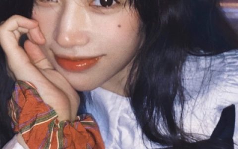 付出得遇上对的人爱上得遇上真心的人(最新纯欲风格的女生头像)