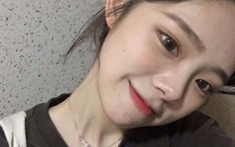 放平心态偷偷厉害(抖阴女生头像文艺小清新)