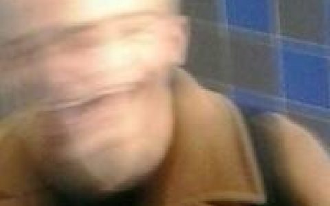 不喜热闹又害怕孤独(欧美范重口味男生头像个性网精选)