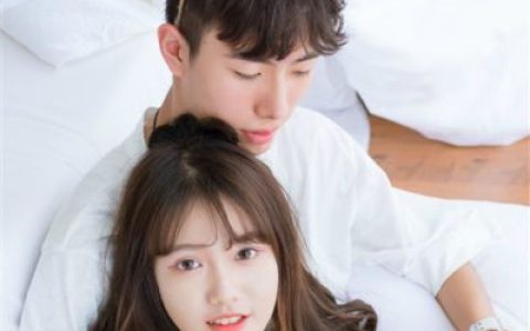 潮流好看的情侣头像一男一女(最流行的情侣头像两人在一起)