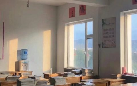最忘不了记忆深刻的时代(怀恋学生时代最美好的教室个性头像)