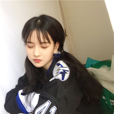 美图让多少女孩有了自信(最新版女生可爱闭眼头像大全)