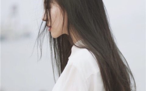 微蓝的心情承载微寒的回忆(唯美有意境小清新女生长发头像)