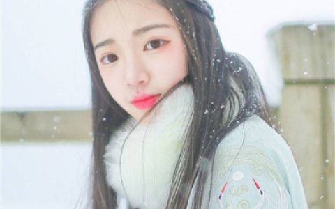 她说南方有梦后来向北走了(唯美小清新女生长发头像最新)