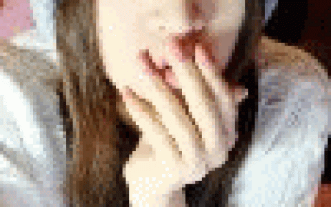 甜蜜的话只说给懂的人听_个性可爱的非主流女生闪动QQ头像