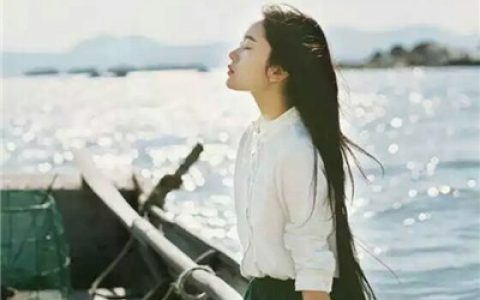 聊天记录看着看着泪流满面(女生小清新文艺范长发头像)