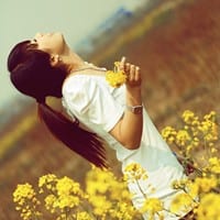 非主流头像女生可爱_至少他给我的不是轻松温馨的爱