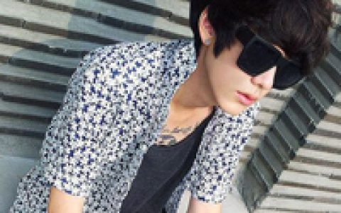 你总是能轻易影响我的情绪(妖艳的抖阴男生头像大全)