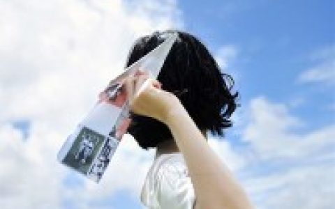 女生头像非主流_看寂寞的风吹乱了旷野里的绝望