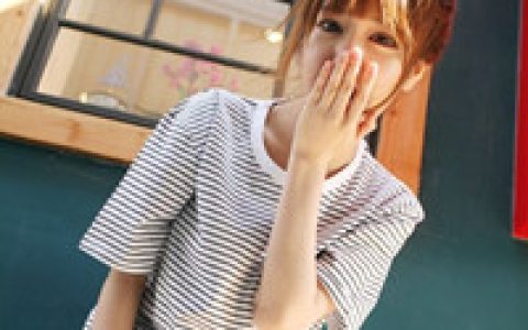 我只能无声叹息_恋爱伤感的花季女生QQ头像