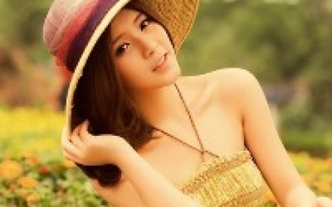 唯美好看的田园气质女生抖阴头像_一顾倾人城