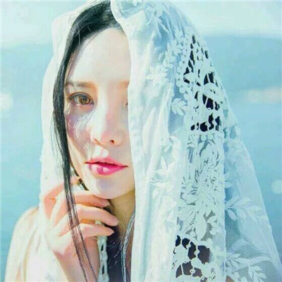 像阵风东飘西荡在温柔里流浪(适合春天用的小清新女生头像)