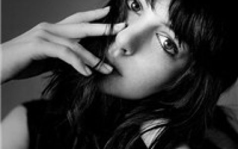 欧美重口味女生抖阴头像_繁华大道容不下我的痴