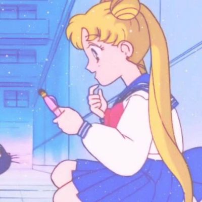 在红绿灯处对你一见钟情(美少女可爱卡通头像女生超萌)