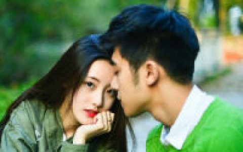 我只盲目的追着前面的太阳(俊男美女情侣头像一对两张)