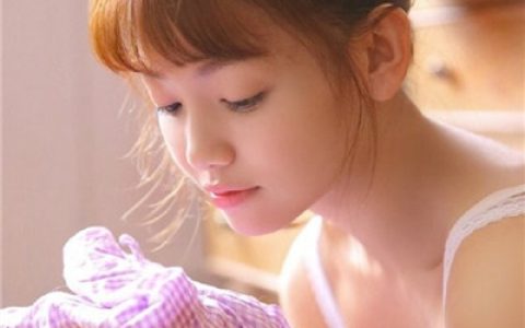 眼泪是心里无法诉说的言辞(女生小清新有意境头像大全)