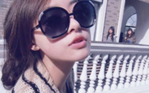 我想起了最初的勇敢_天真伤感女生QQ头像