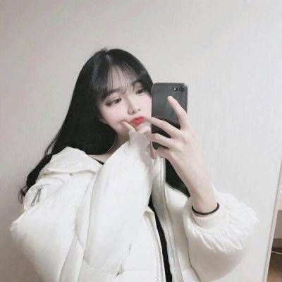 喜欢是淡淡的爱是深深的(超萌长发女生头像清纯可爱)