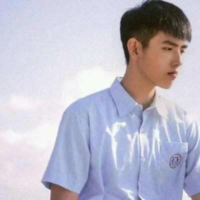 我的心被你一句不爱了撕碎(可爱女生帅气男生情侣头像两张一对)