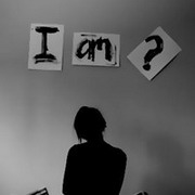 黑白女生抖阴头像(眼角的忧伤)