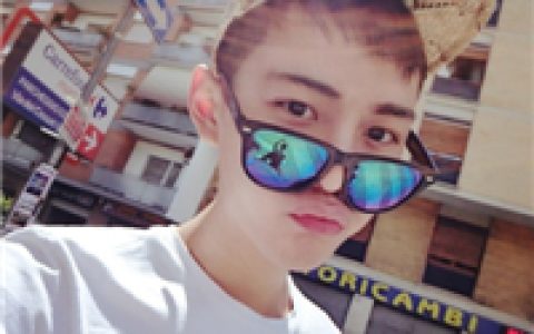 或许你从未想过跟我的以后(潇洒帅气的抖阴男生个性头像)
