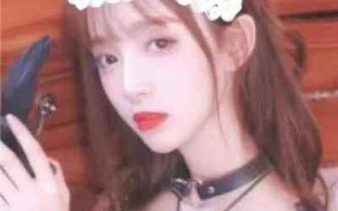 女孩子是世界上最可爱的生物(抖阴头像可爱圣诞帽美女超萌头像)