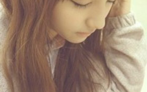 我承认我的自私_寂寞伤感的女生头像