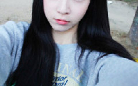 清新风格的非主流女生头像_等待着你的电话