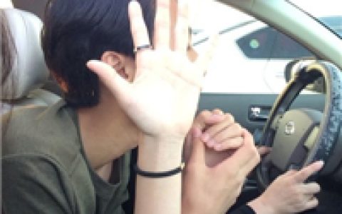 奋不顾身离开的人没必要挽留(90后有男人味的男生头像)