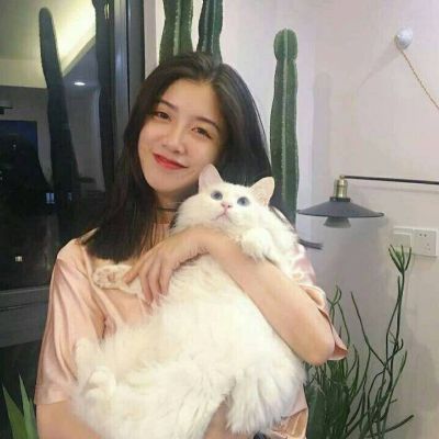 穷其一生追求的只是一份最单纯的感情(女生非主流可爱头像精选)