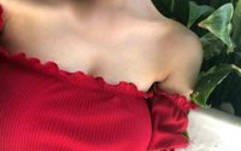 好看的女生性感图片头像(超显女人味的女生头像性感一点的)