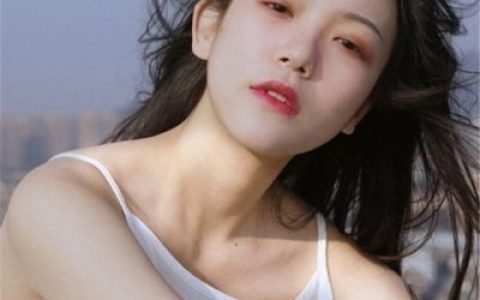 带孤独感的伤感女生头像(最新女生头像唯美伤感安静大全)